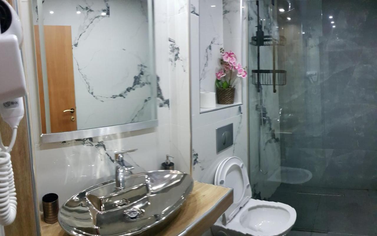 Perea 5 Star Apartment Peraia  ภายนอก รูปภาพ
